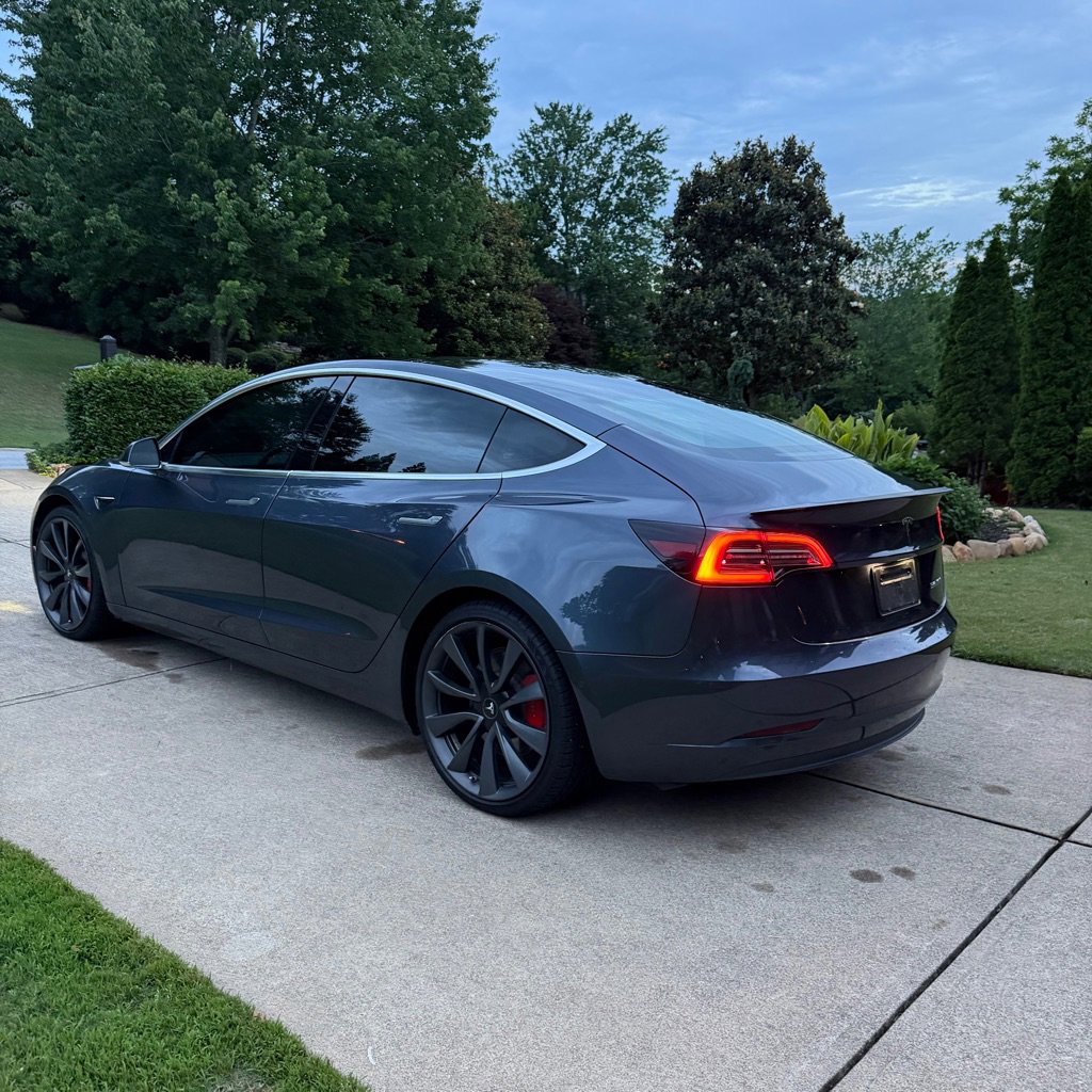 Used 2020 Tesla Model 3 Performance AWD/4WD image 8