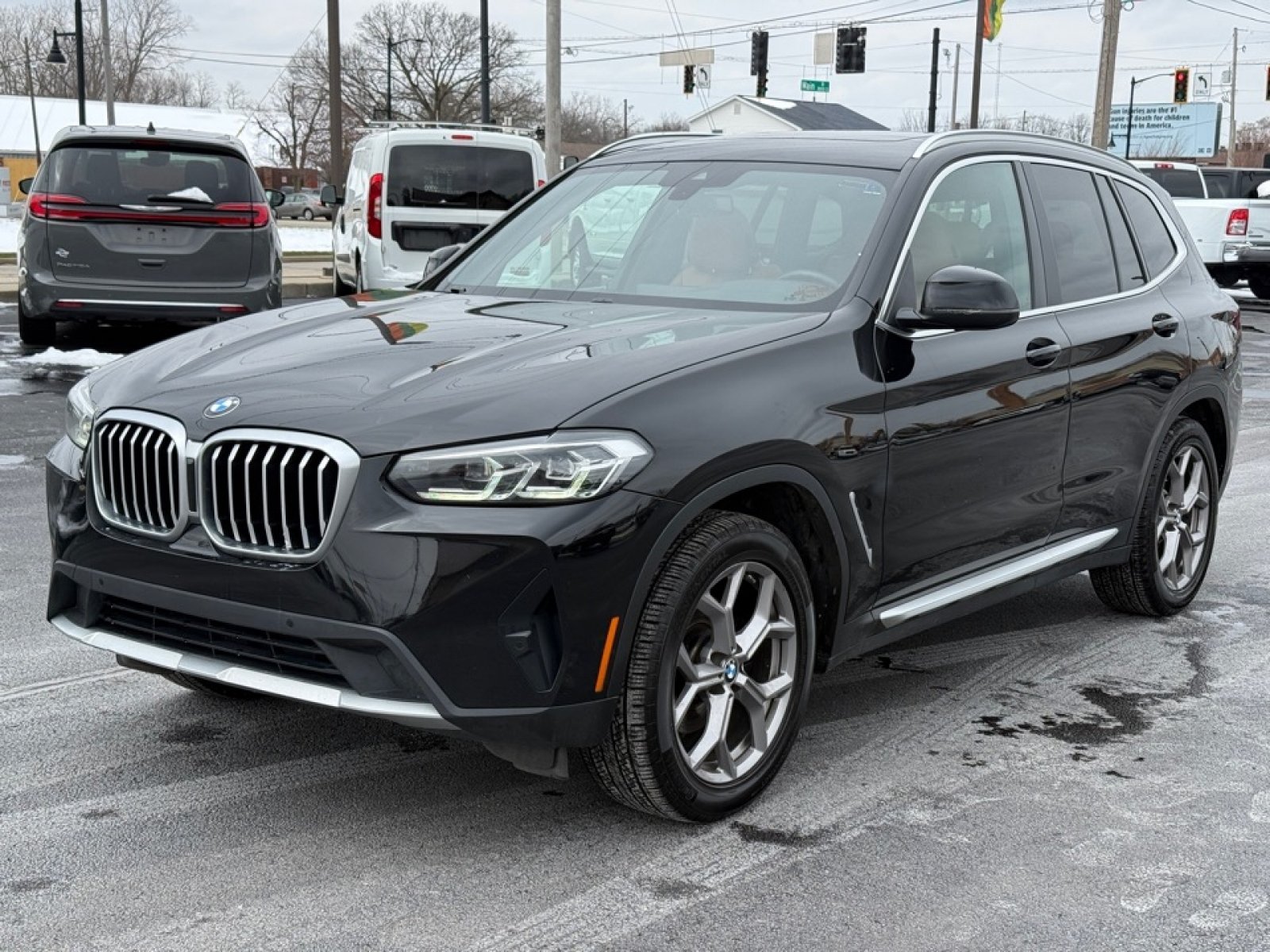 Used 2023 BMW X3 xDrive30i AWD/4WD image 4