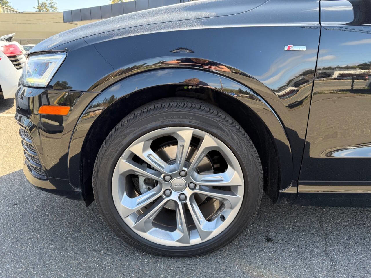 Used 2018 Audi Q3 2.0T Premium Plus w/ Premium Plus Package AWD/4WD image 15
