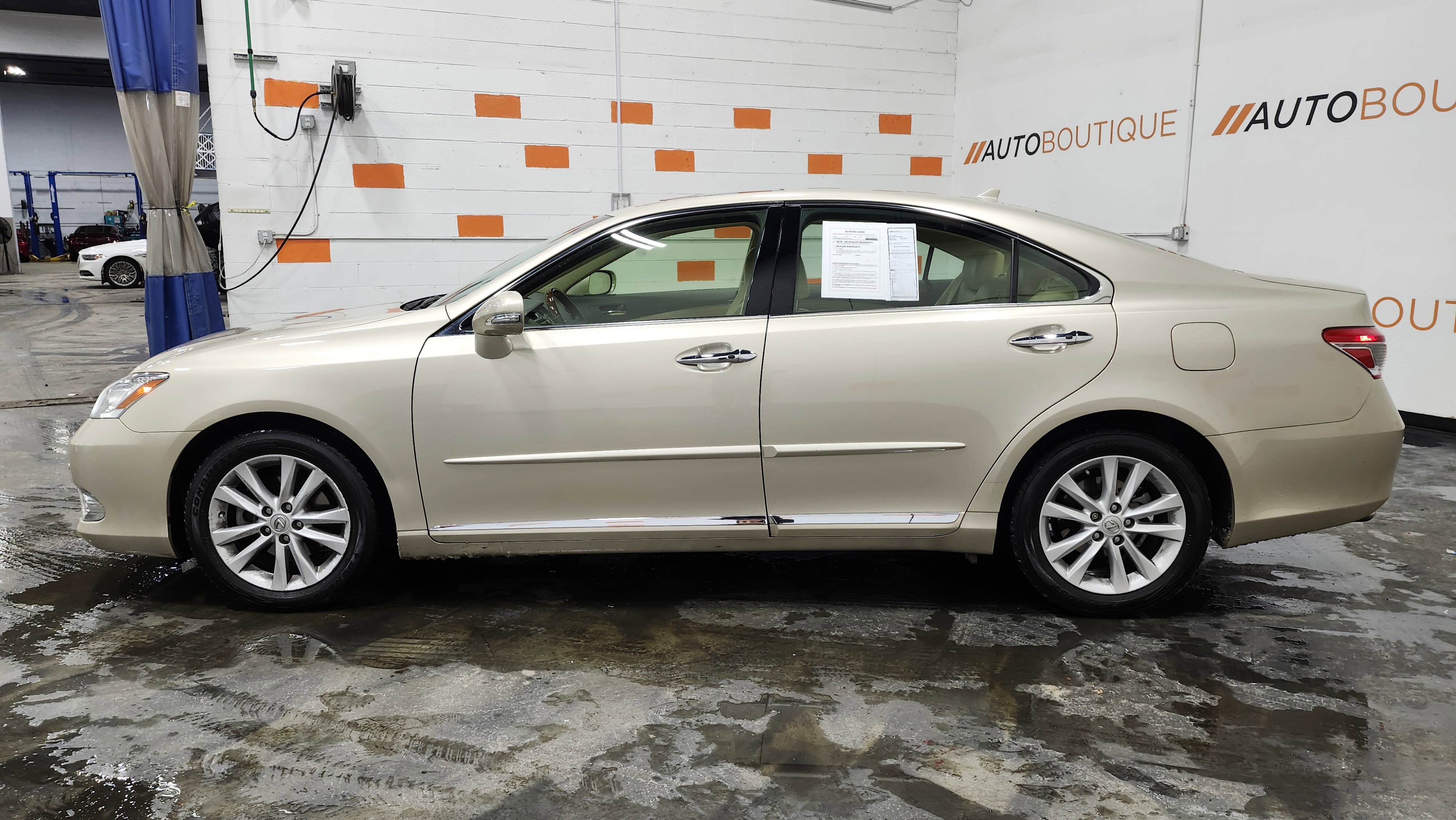 Used 2012 Lexus ES 350 image 15