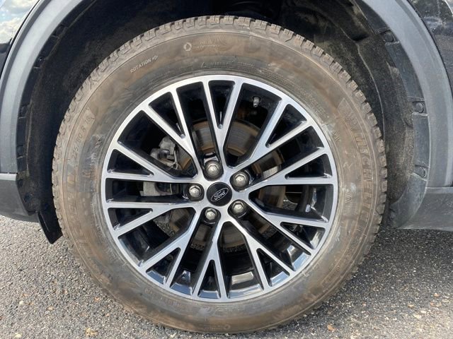 Used 2023 Ford Escape SE image 21