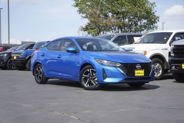 Used 2025 Nissan Sentra SV video 2