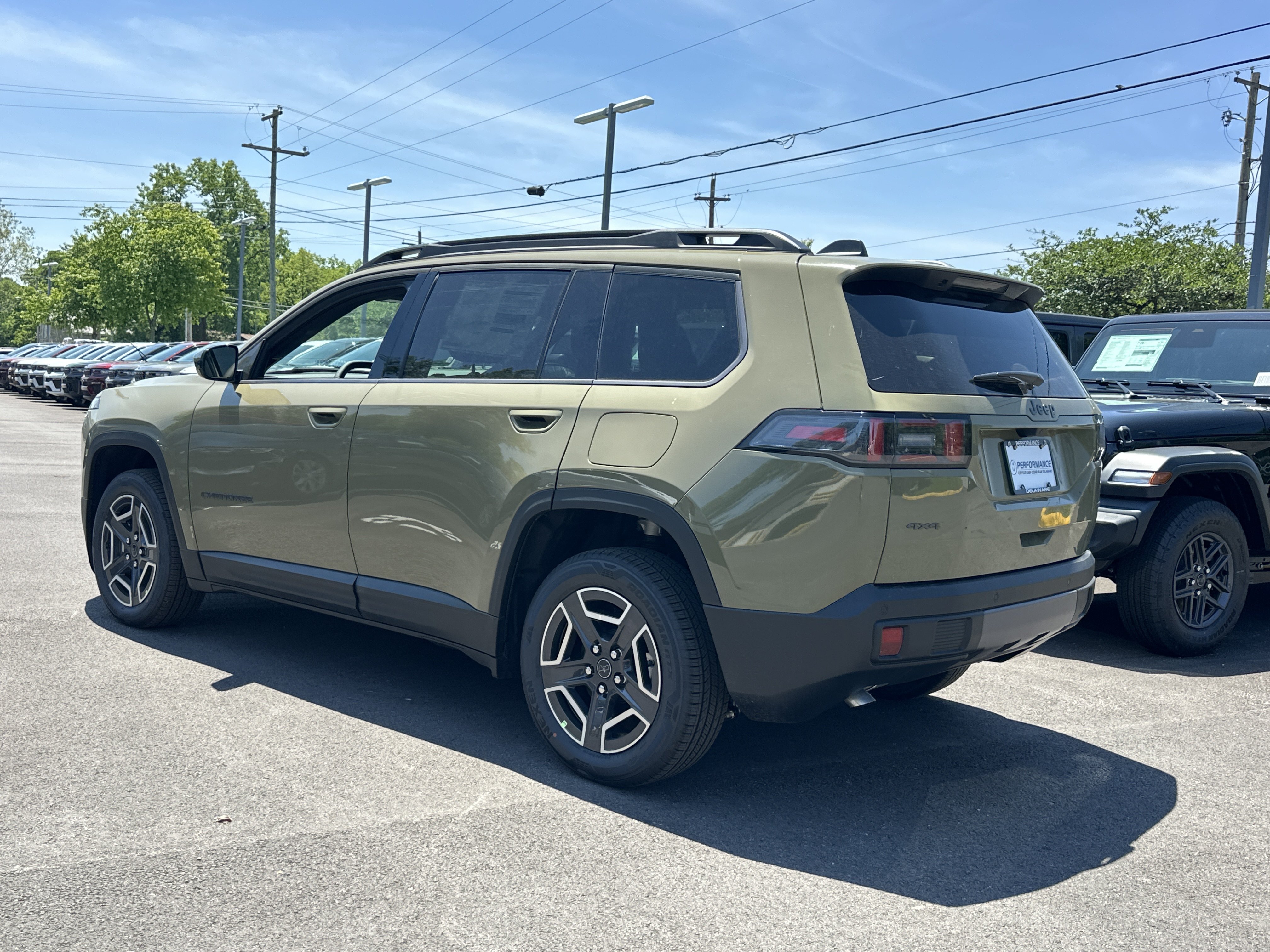 New 2026 Jeep Cherokee Laredo AWD/4WD image 22