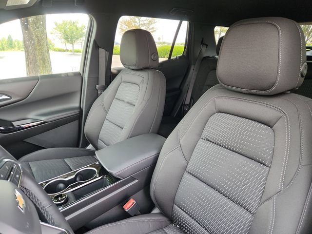 New 2027 Chevrolet Equinox LT w/ LPO, Floor Liner Package FWD image 13