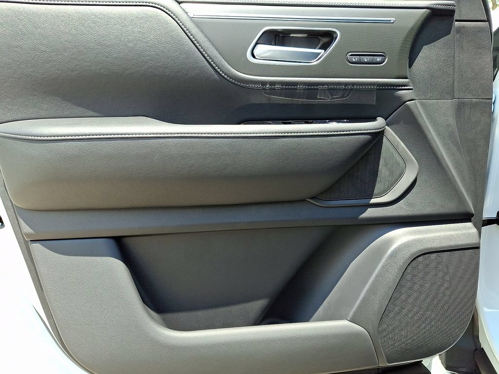 New 2027 INFINITI QX80 Pure AWD/4WD image 8