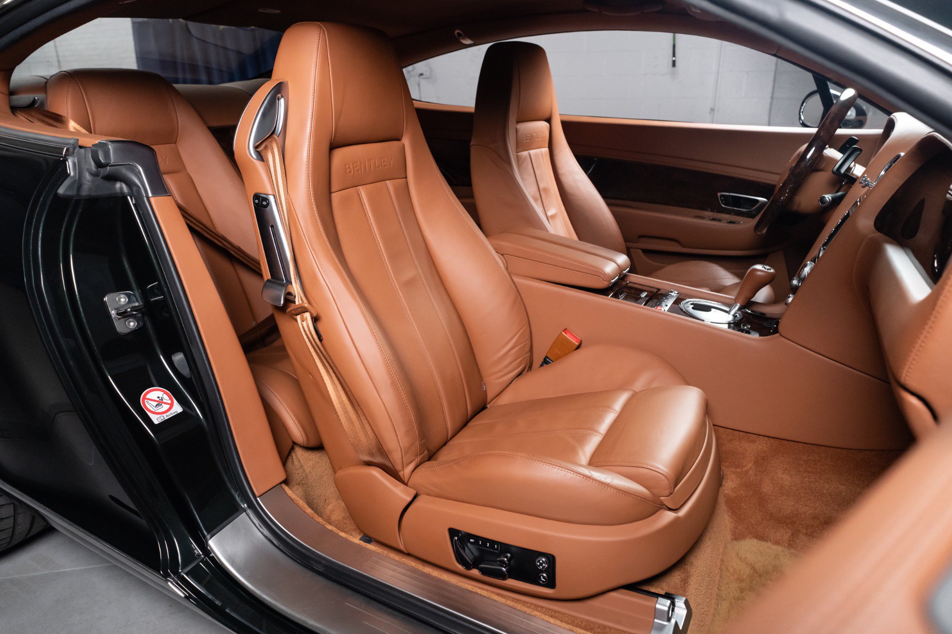 Used 2006 Bentley Continental GT AWD/4WD image 22