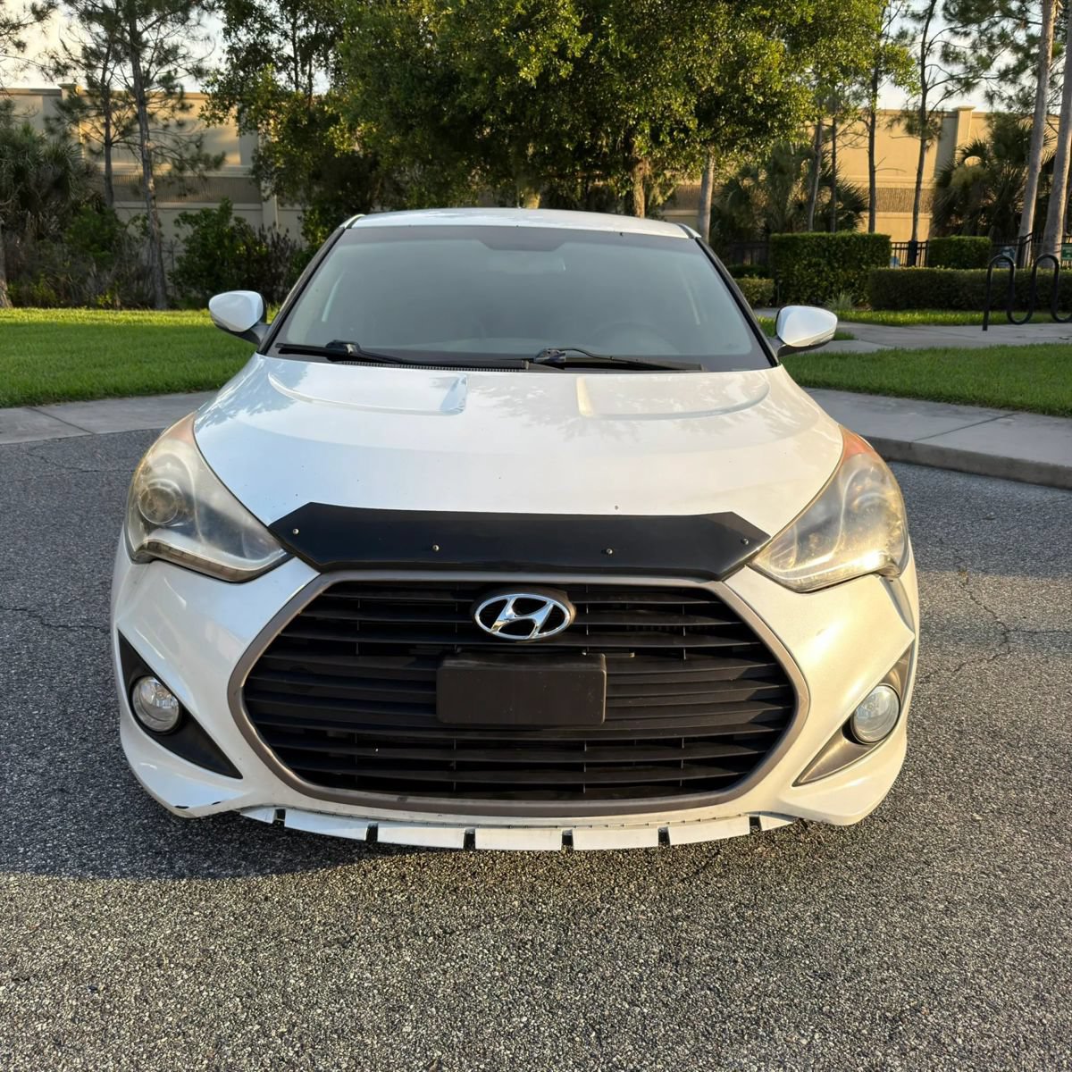 Used 2016 Hyundai Veloster Turbo FWD image 2