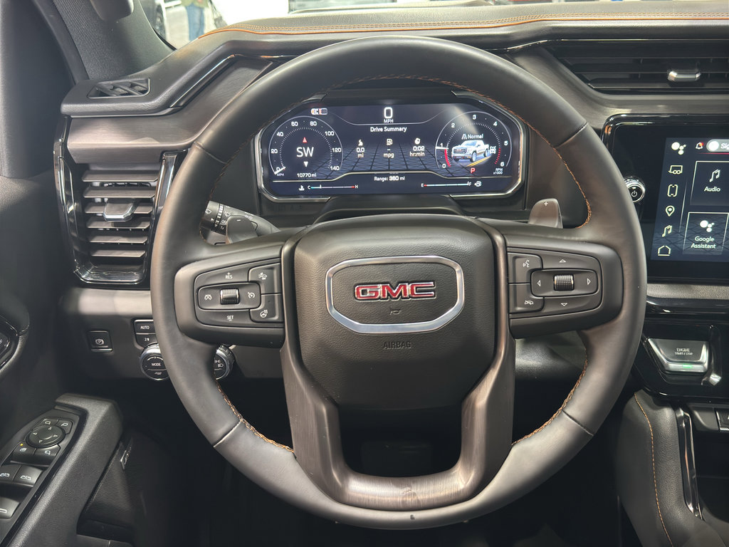 Used 2025 GMC Sierra 1500 AT4 w/ AT4 Premium Package AWD/4WD image 27