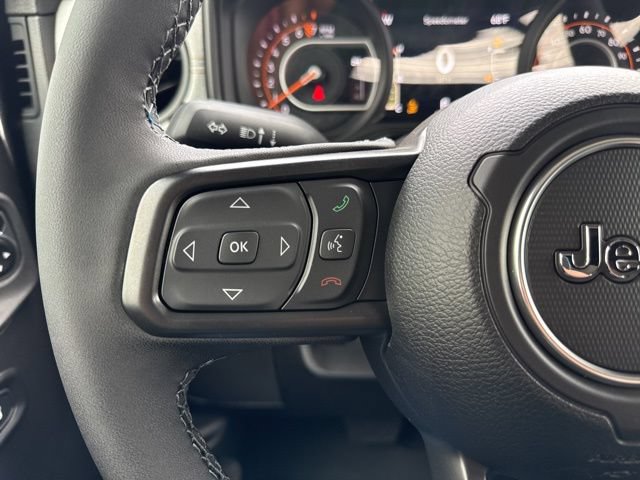 New 2026 Jeep Gladiator Sport AWD/4WD image 18
