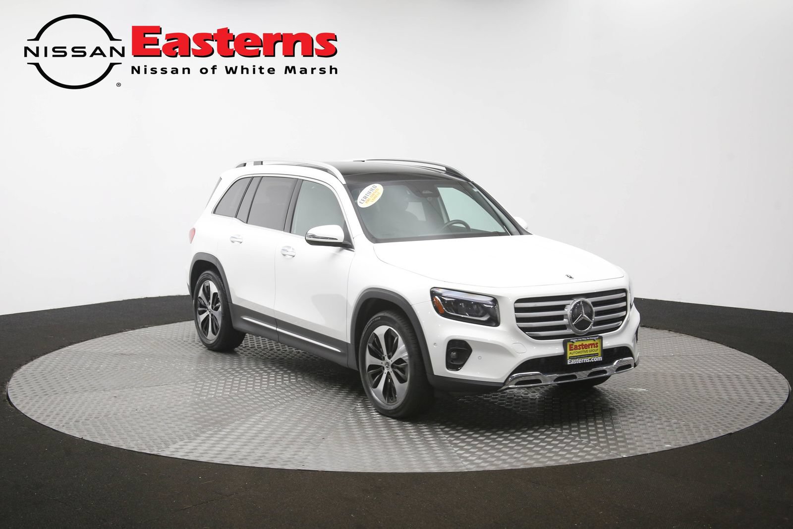 Used 2025 Mercedes-Benz GLB 250 w/ Exclusive Package image 52