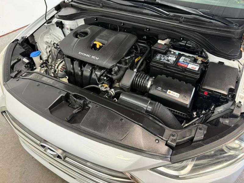 Used 2018 Hyundai Elantra Limited w/ Limited Ultimate Package 02 FWD image 21