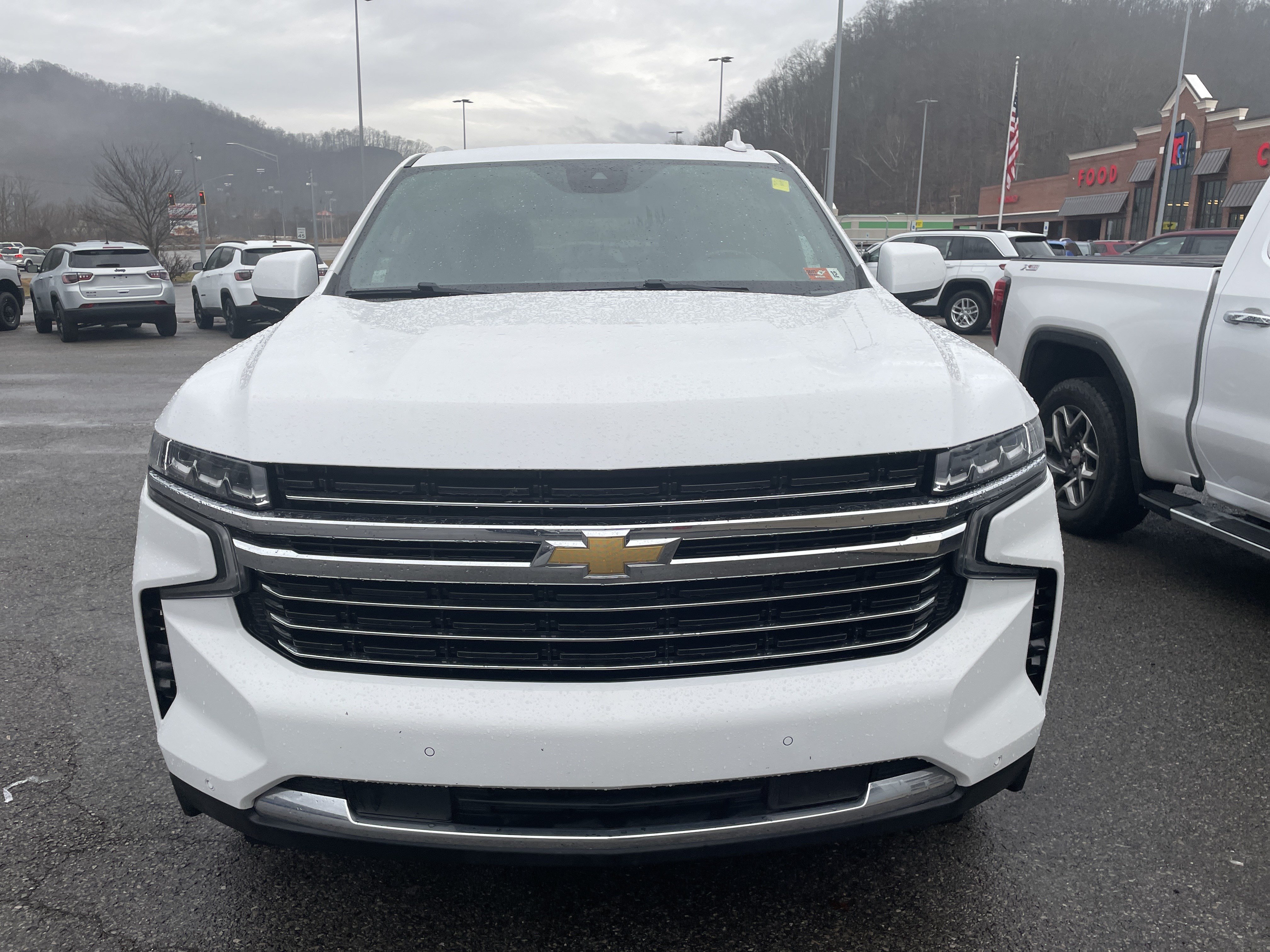 Used 2024 Chevrolet Tahoe LT AWD/4WD image 5