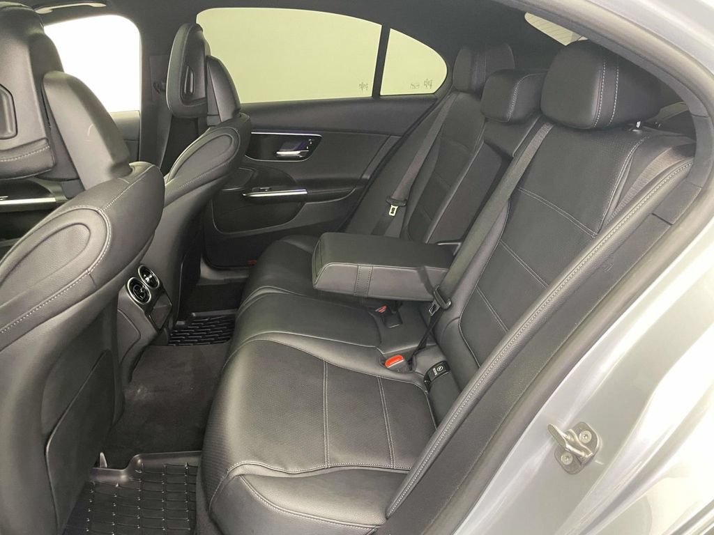 Used 2025 Mercedes-Benz C 300 4MATIC Sedan image 14