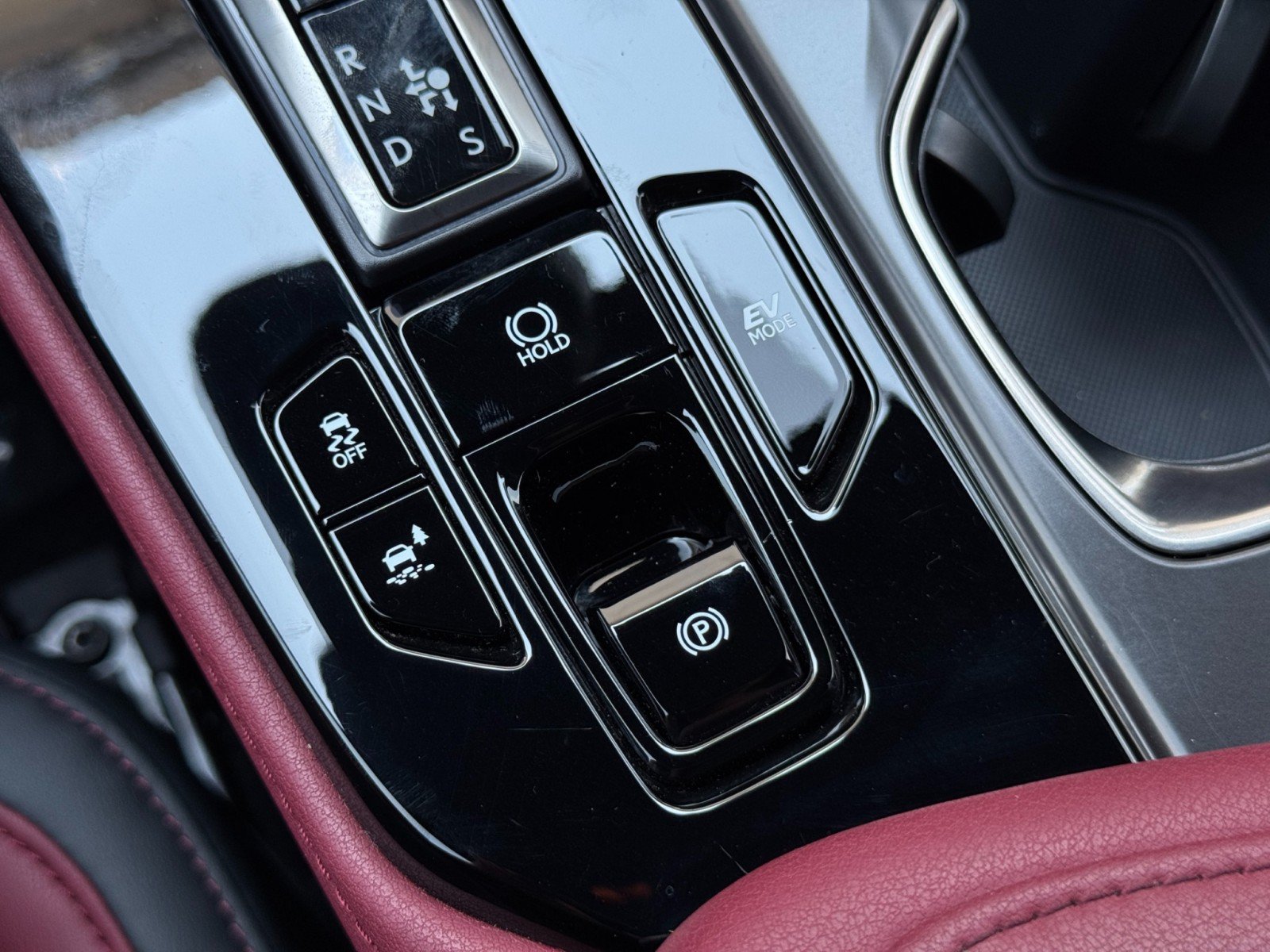 Used 2024 Lexus NX 350h AWD image 34