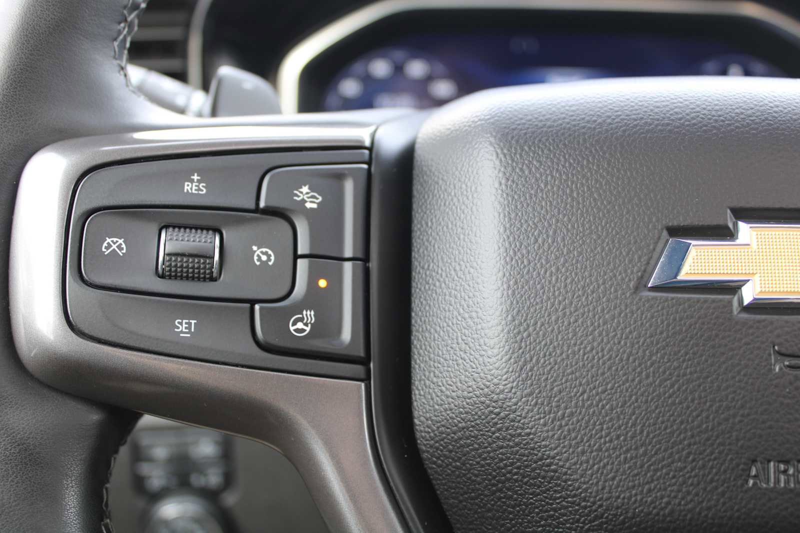 Certified 2024 Chevrolet Silverado 1500 High Country w/ Technology Package image 14
