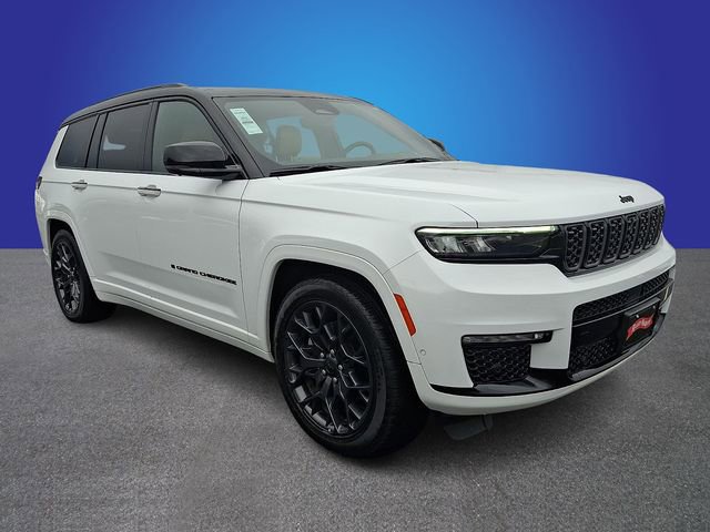 Used 2024 Jeep Grand Cherokee L Summit image 3