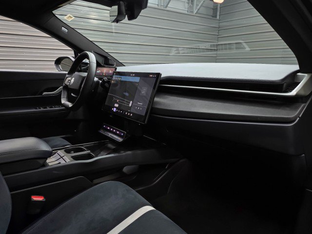 Used 2023 Fisker Ocean One AWD/4WD image 15