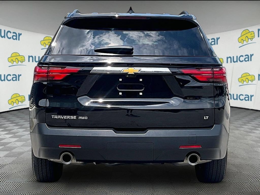 Used 2023 Chevrolet Traverse LT w/ Rear Camera Mirror Package AWD/4WD image 5