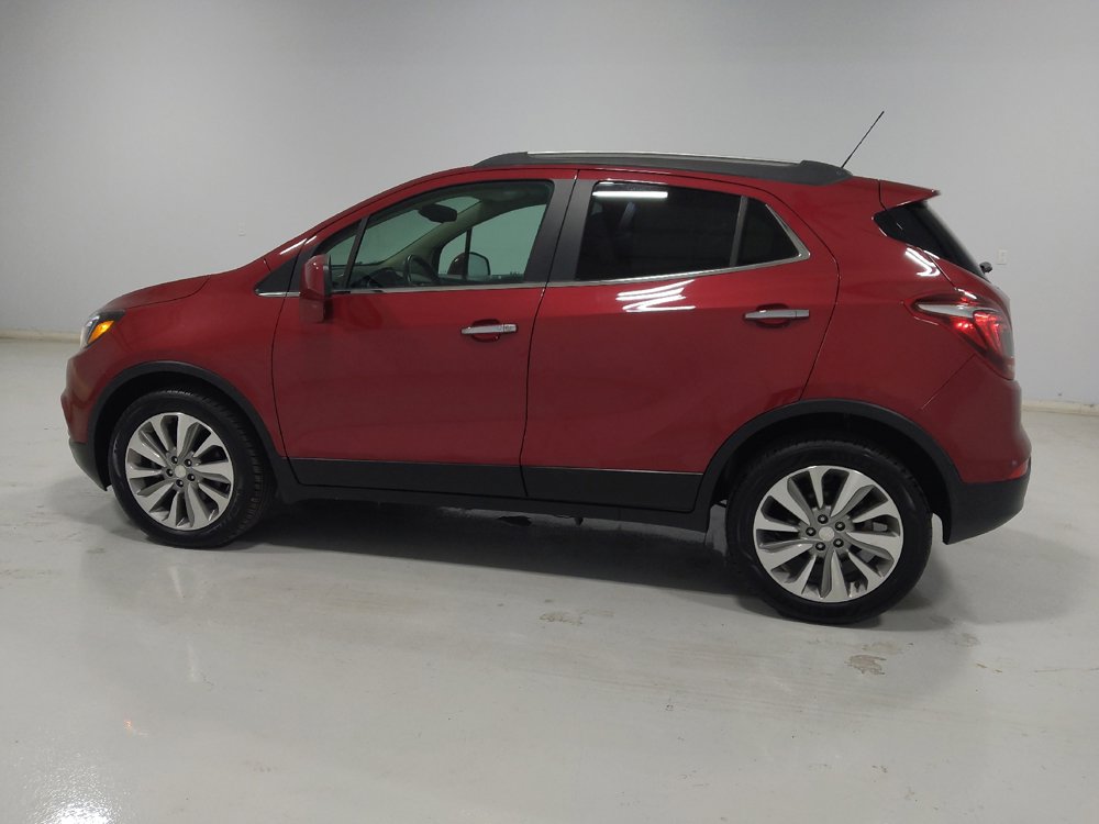 Used 2020 Buick Encore Preferred w/ Safety Package FWD image 3