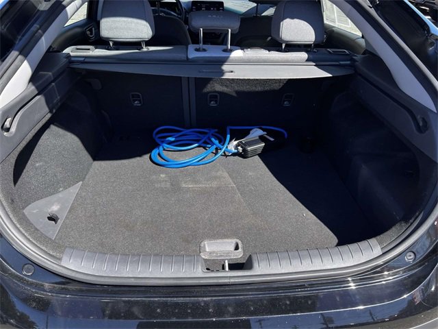 Used 2022 Hyundai Ioniq SEL image 9