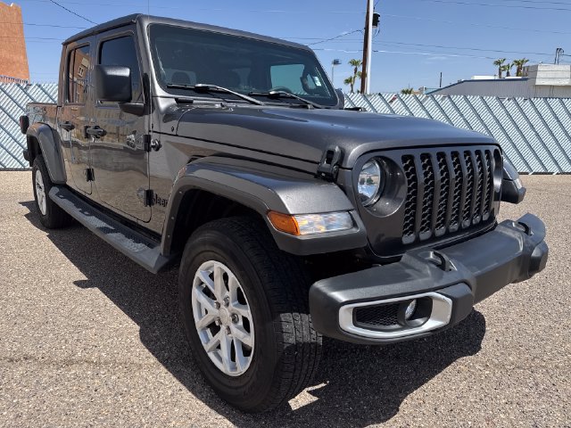 Used 2023 Jeep Gladiator Sport AWD/4WD image 7