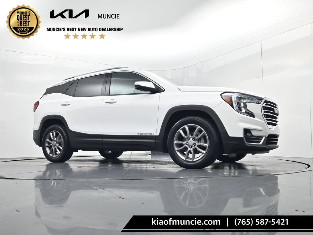 Used 2024 GMC Terrain SLT w/ Infotainment Package II FWD image 40