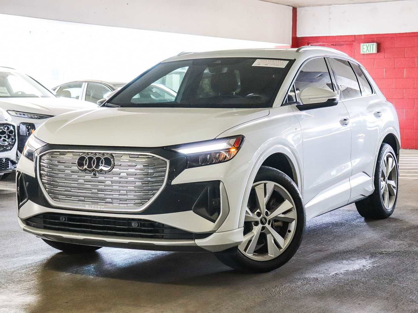 Used 2023 Audi Q4 e-tron Premium AWD/4WD video 1