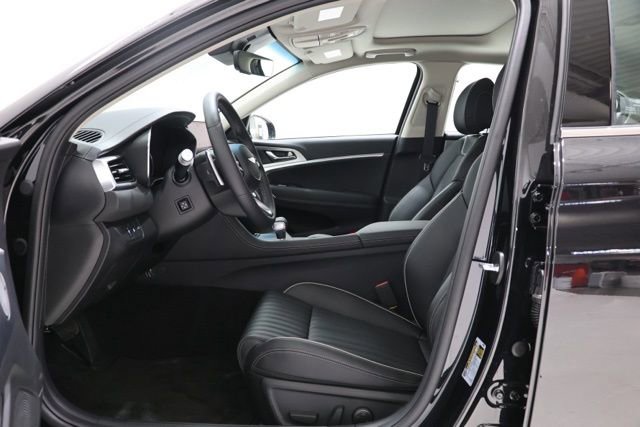 Used 2026 Genesis G70 2.5T Prestige AWD/4WD image 19