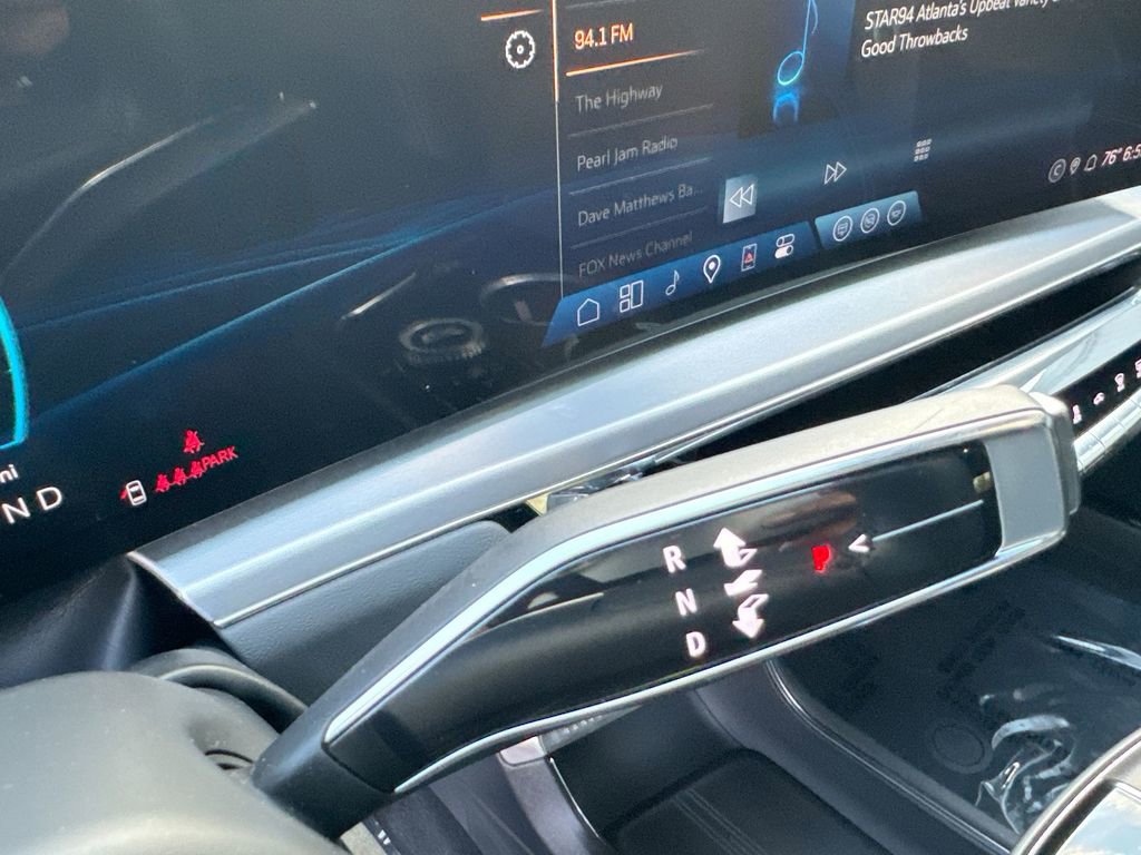 Used 2024 Cadillac Lyriq Sport image 23