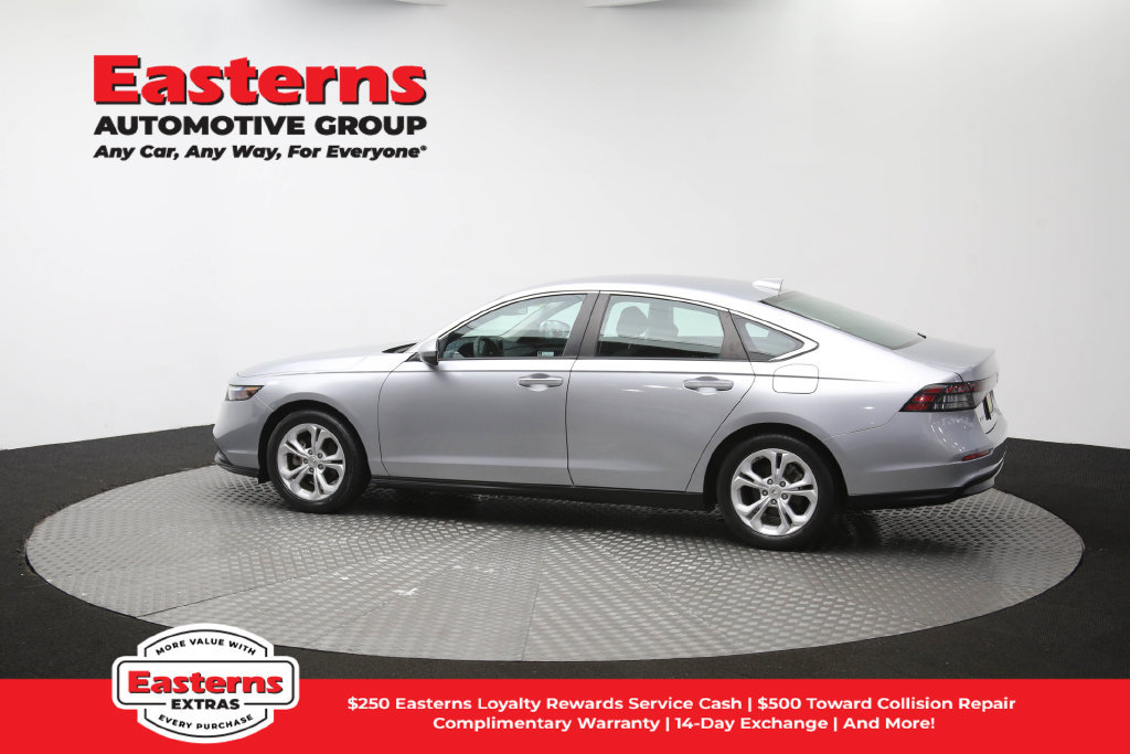 Used 2023 Honda Accord LX image 63