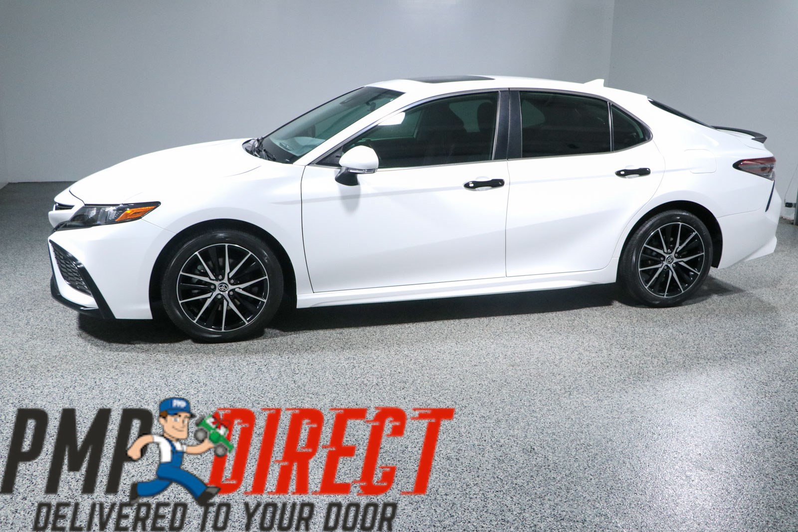 Used 2022 Toyota Camry SE FWD image 10