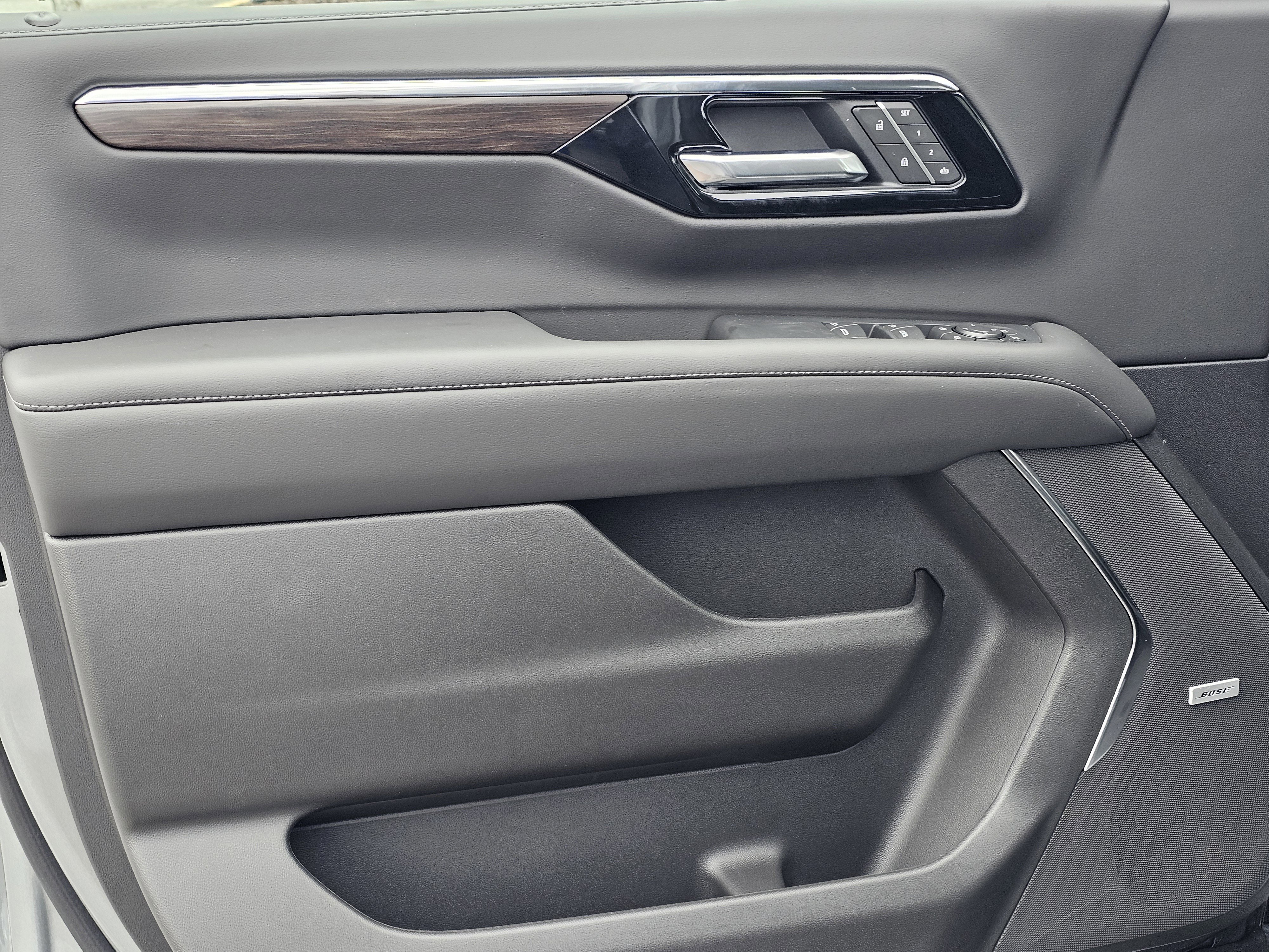 New 2026 Chevrolet Suburban LT w/ Comfort Package image 49