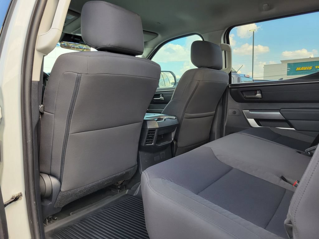 Used 2023 Toyota Tundra SR5 w/ SR5 Convenience Package AWD/4WD image 12
