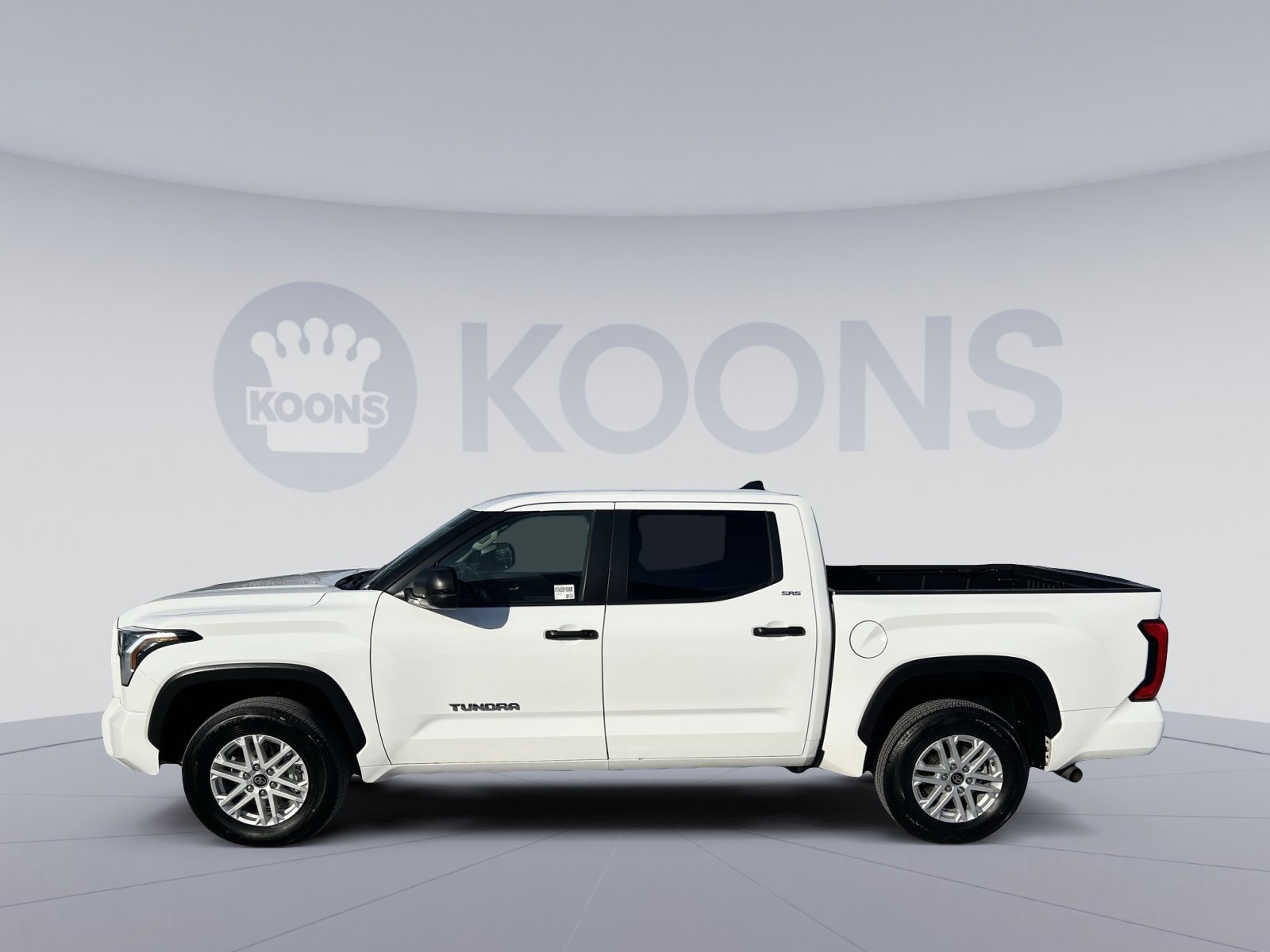 Used 2024 Toyota Tundra SR5 image 2