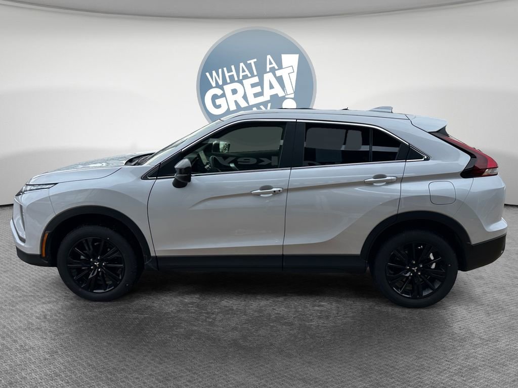 Used 2025 Mitsubishi Eclipse Cross LE image 7