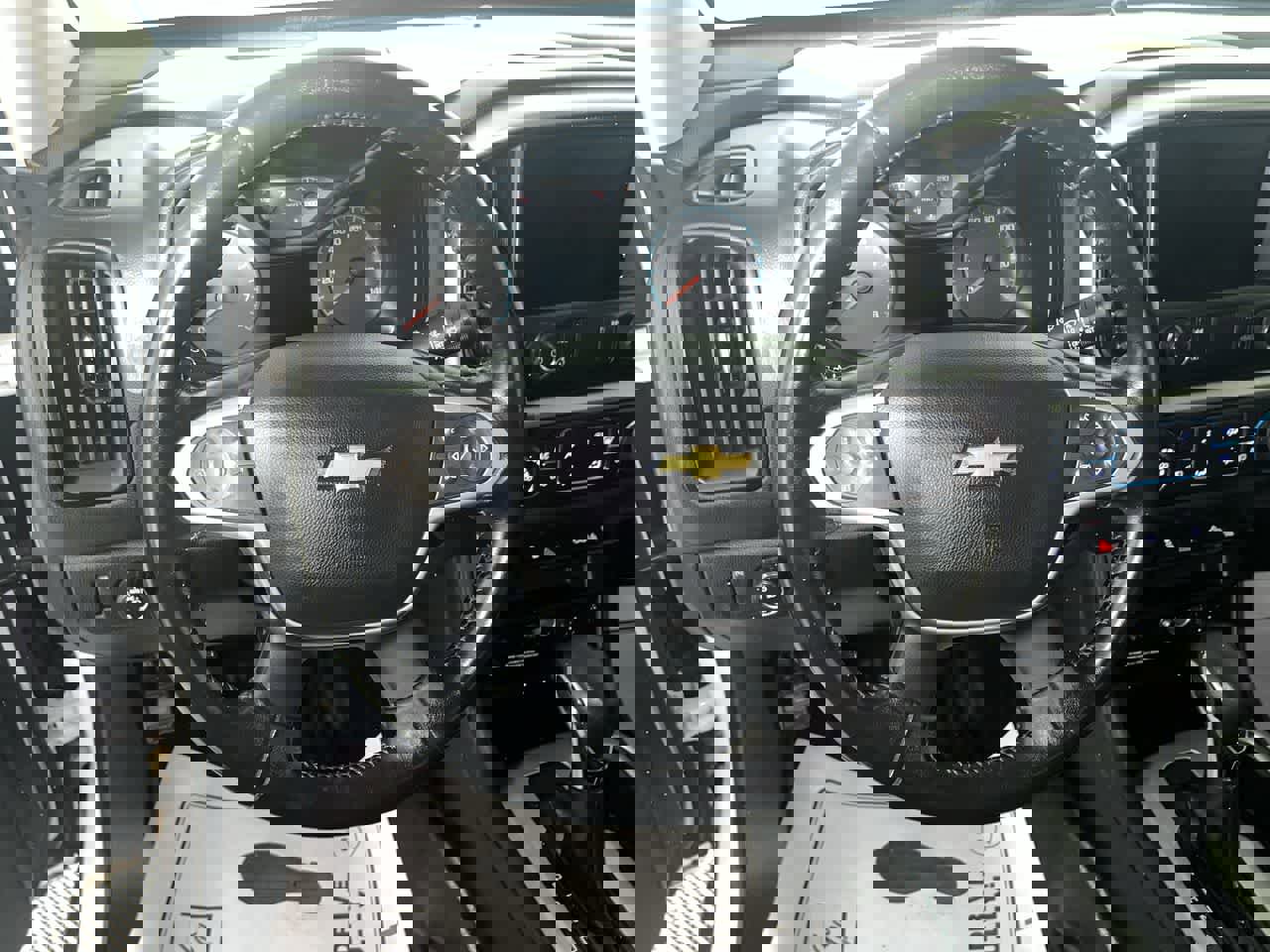 Used 2022 Chevrolet Colorado LT w/ Fleet Safety Package image 16