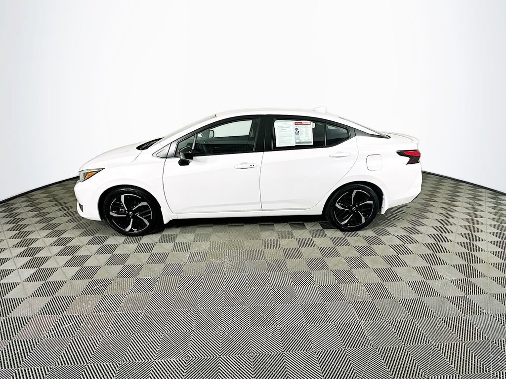 Certified 2025 Nissan Versa SR w/ Trunk Package FWD image 7