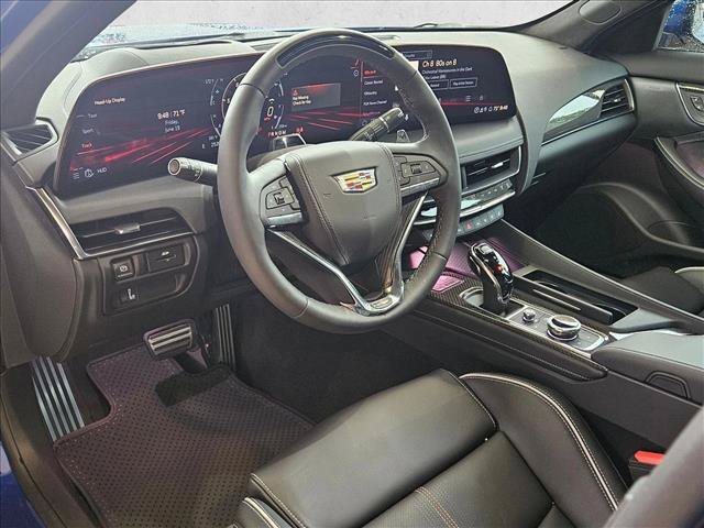 Used 2026 Cadillac CT5 V Blackwing w/ Deep Ocean Appearance Package RWD image 9