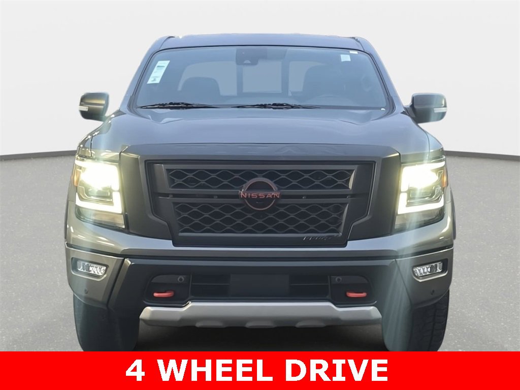 Used 2023 Nissan Titan PRO-4X w/ Pro-4x Convenience Package image 2