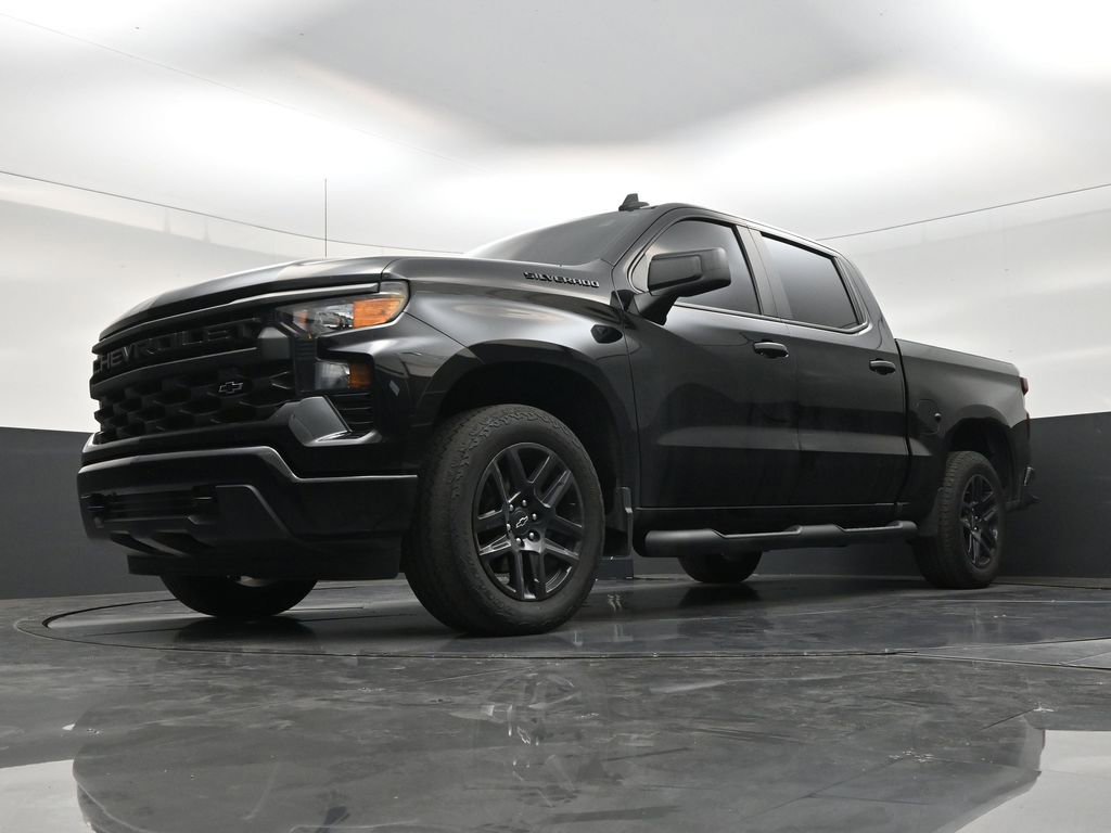 Used 2024 Chevrolet Silverado 1500 Custom w/ Turbomax Blackout Package RWD image 20