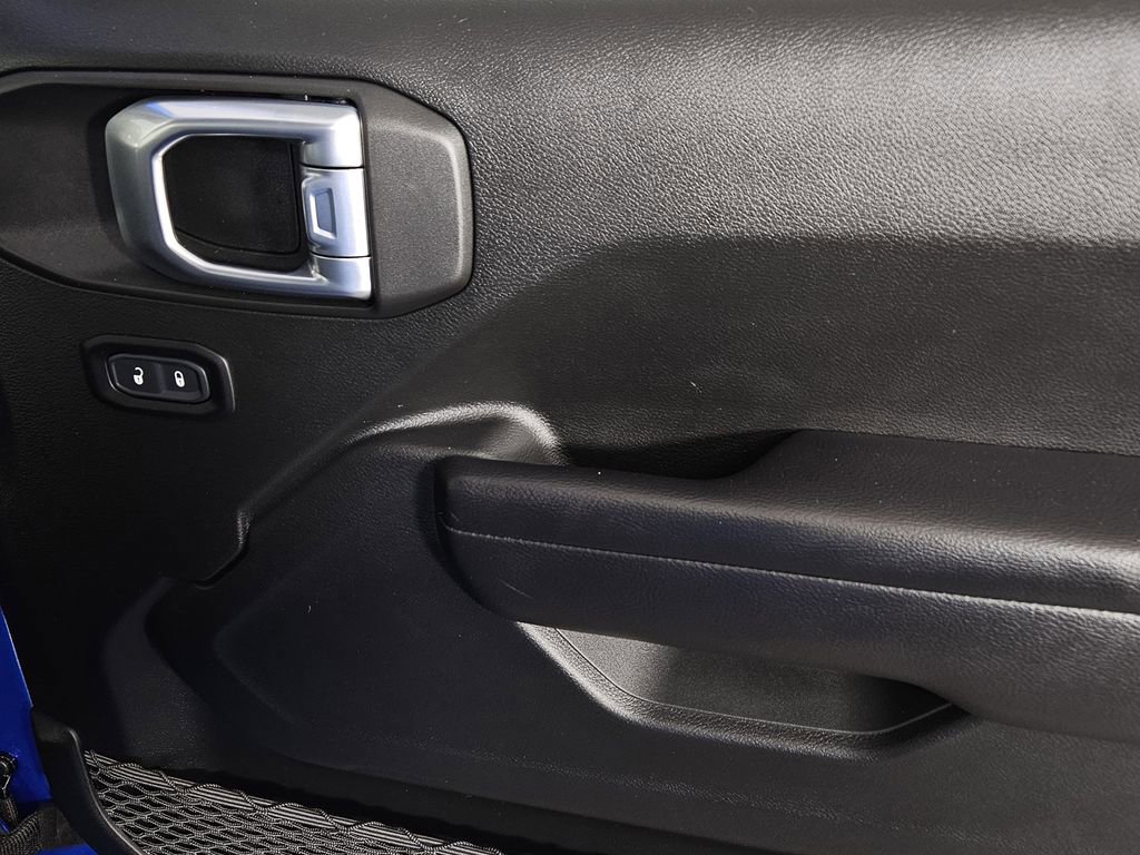 Used 2021 Jeep Wrangler Unlimited Sport image 30