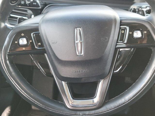 Used 2022 Lincoln Corsair Reserve image 10