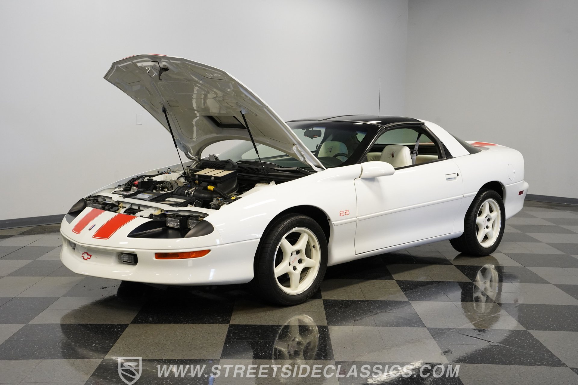 Used 1997 Chevrolet Camaro SS w/ SS Alteration Pkg RWD image 32