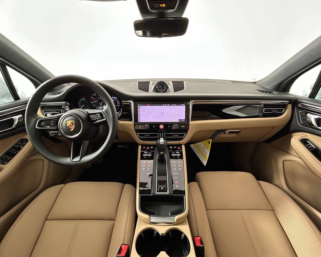 New 2026 Porsche Macan AWD/4WD image 13