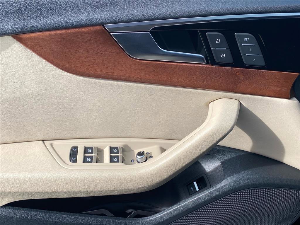 Used 2023 Audi A4 2.0T Premium w/ Convenience Package image 19