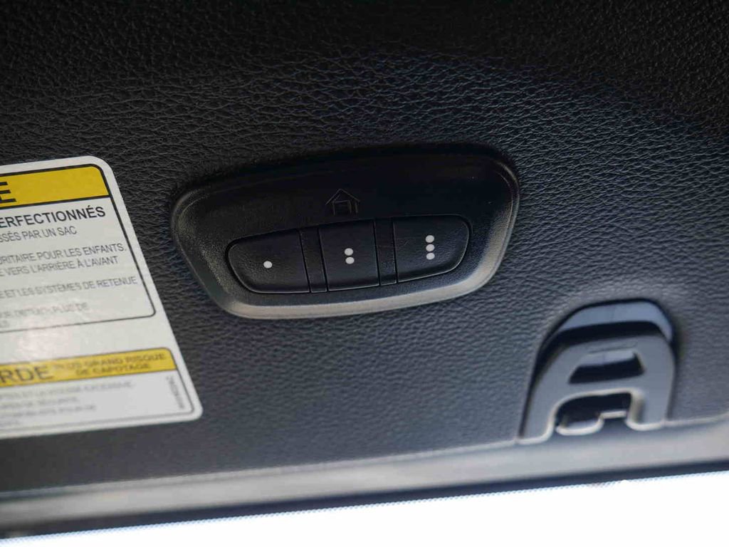 Certified 2023 Jeep Wrangler Freedom Edition image 38