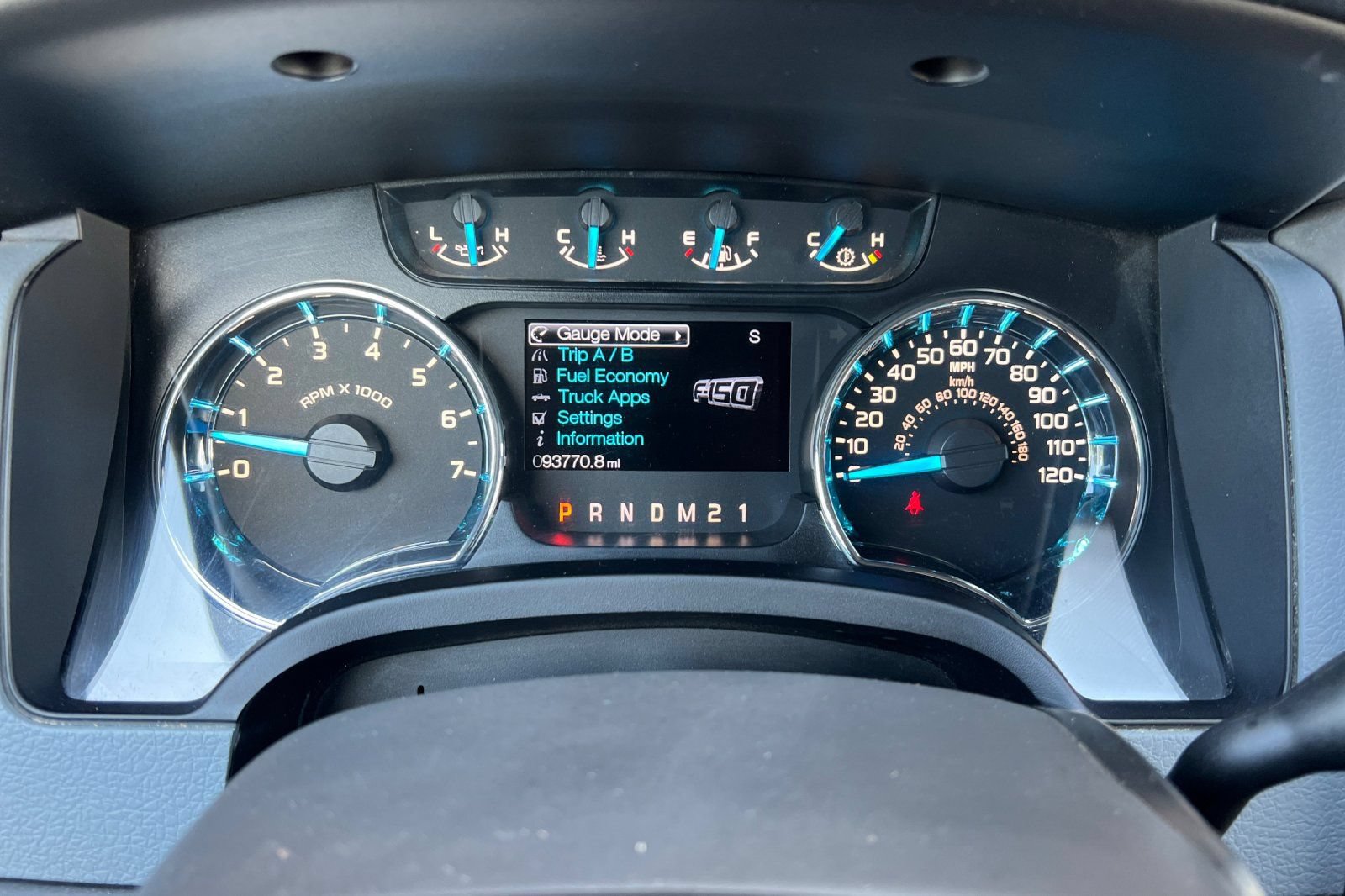 Used 2013 Ford F150 XLT w/ XLT Chrome Pkg AWD/4WD image 18