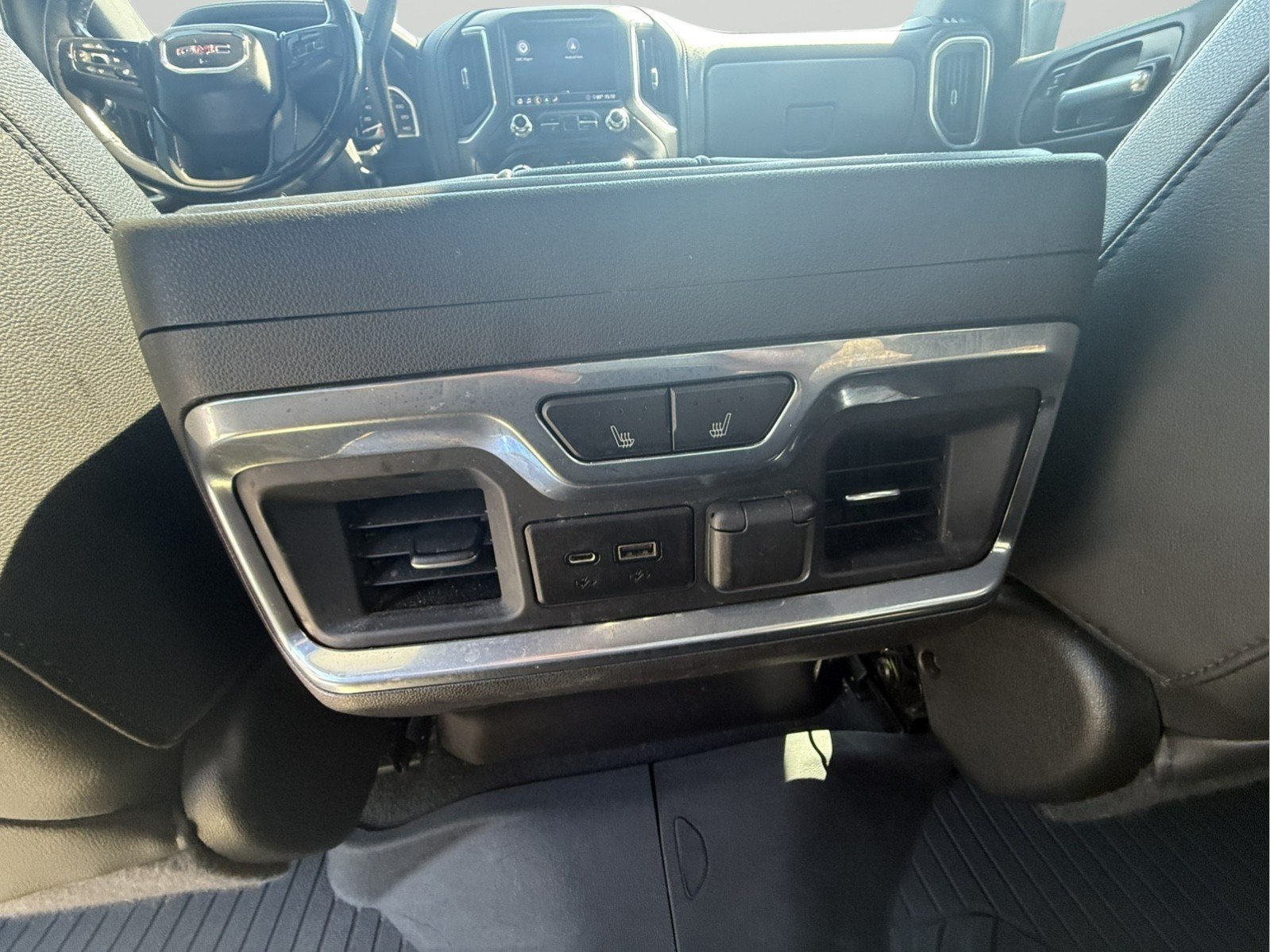 Used 2020 GMC Sierra 1500 AT4 w/ AT4 Premium Package AWD/4WD image 32