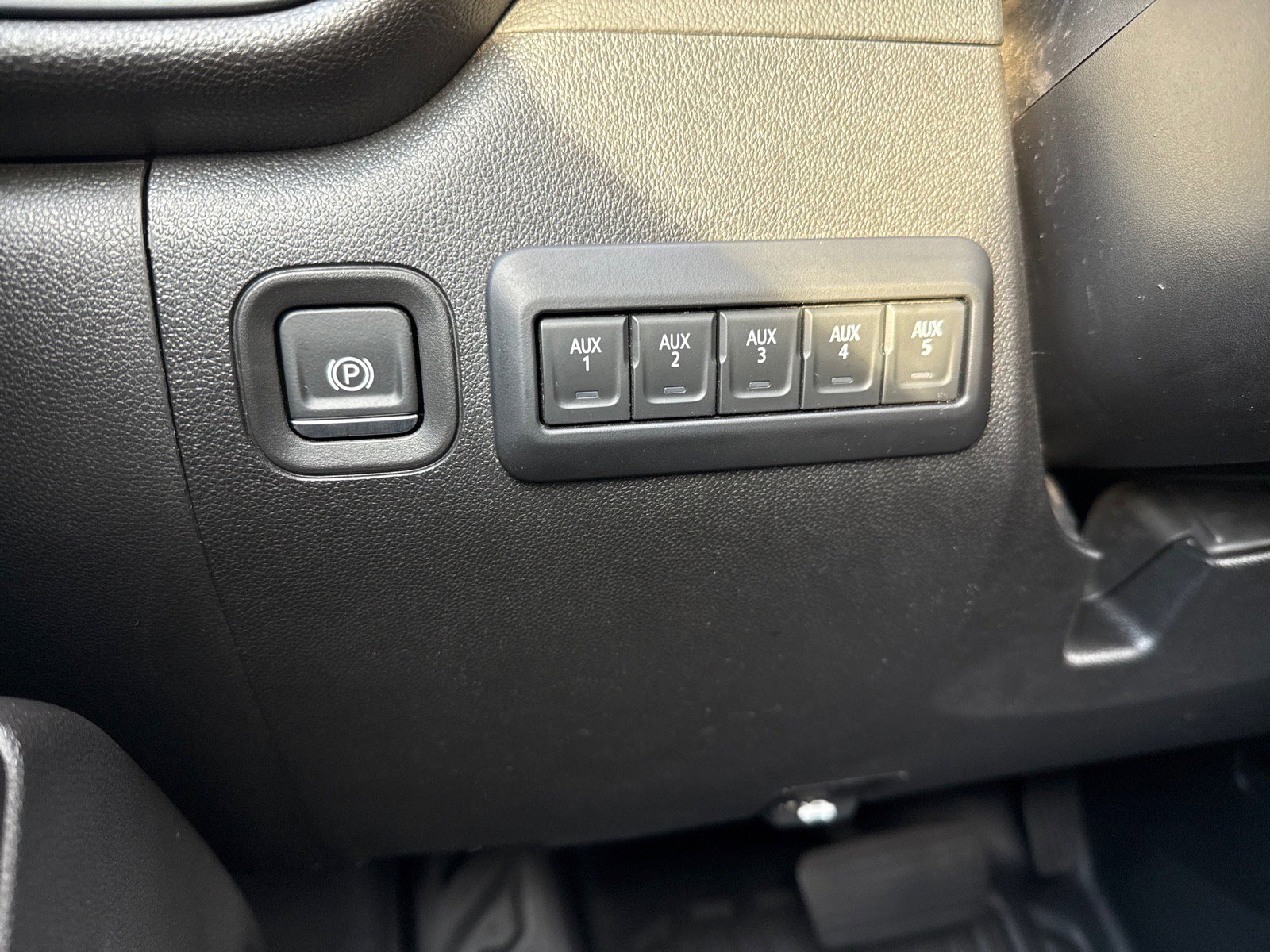 Used 2024 Chevrolet Silverado 3500 W/T w/ WT Convenience Package image 24