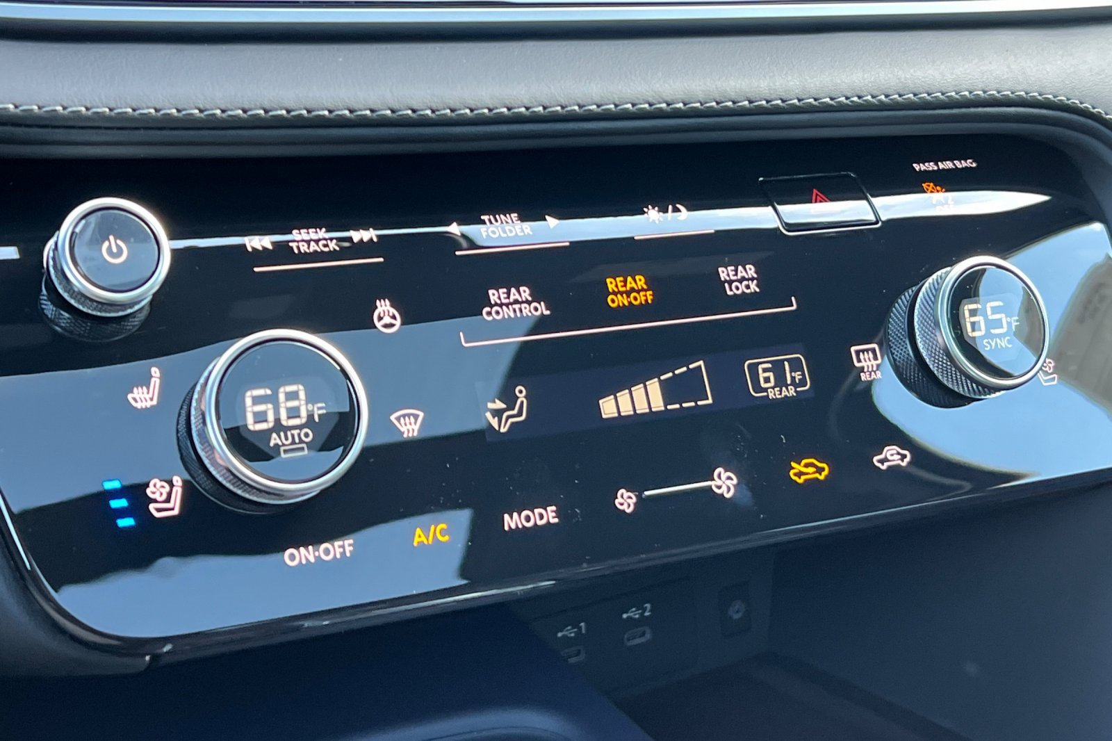 New 2026 INFINITI QX60 Sport w/ Dark Cargo Package image 25